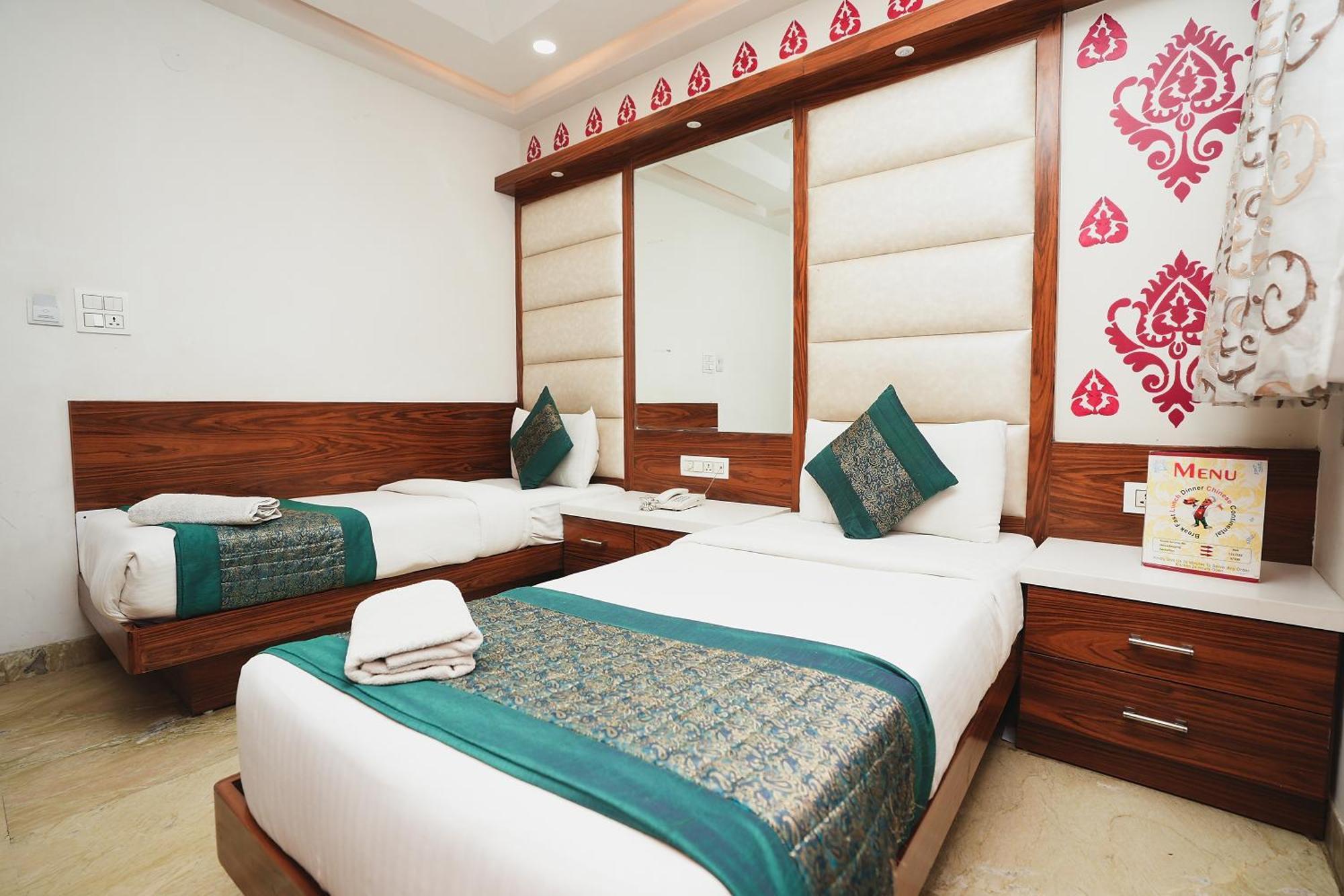 Hotel Kabir Palace Karol Bagh New Delhi Exterior foto
