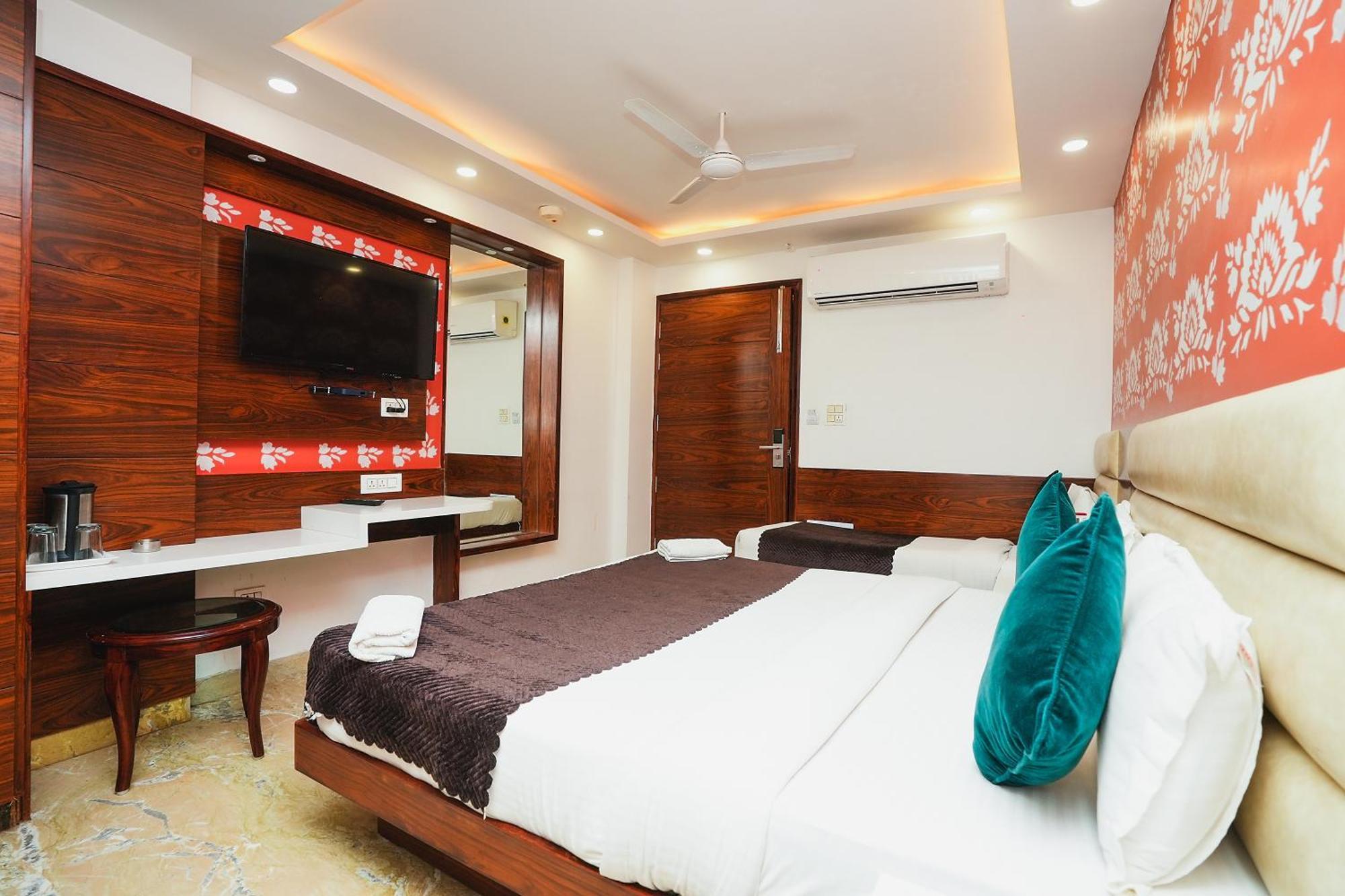 Hotel Kabir Palace Karol Bagh New Delhi Exterior foto