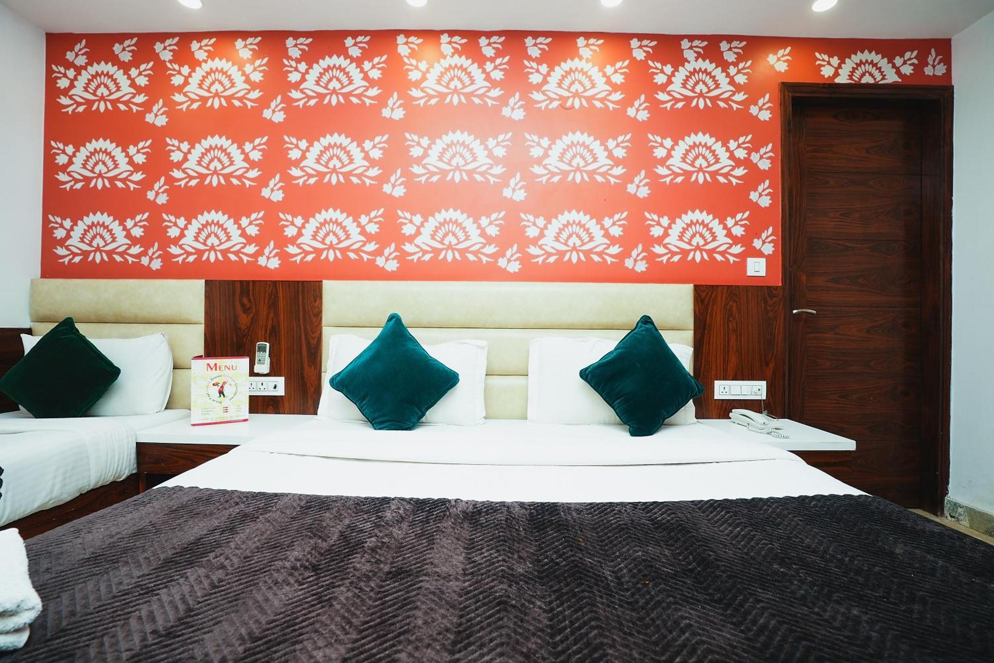 Hotel Kabir Palace Karol Bagh New Delhi Exterior foto