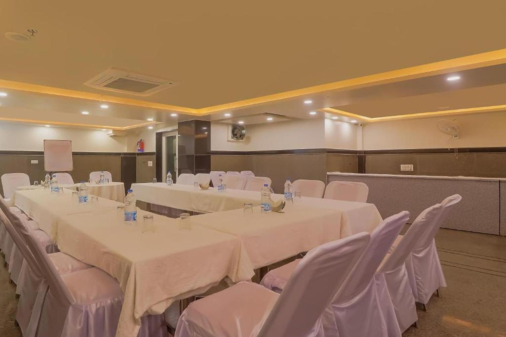 Hotel Kabir Palace Karol Bagh New Delhi Exterior foto