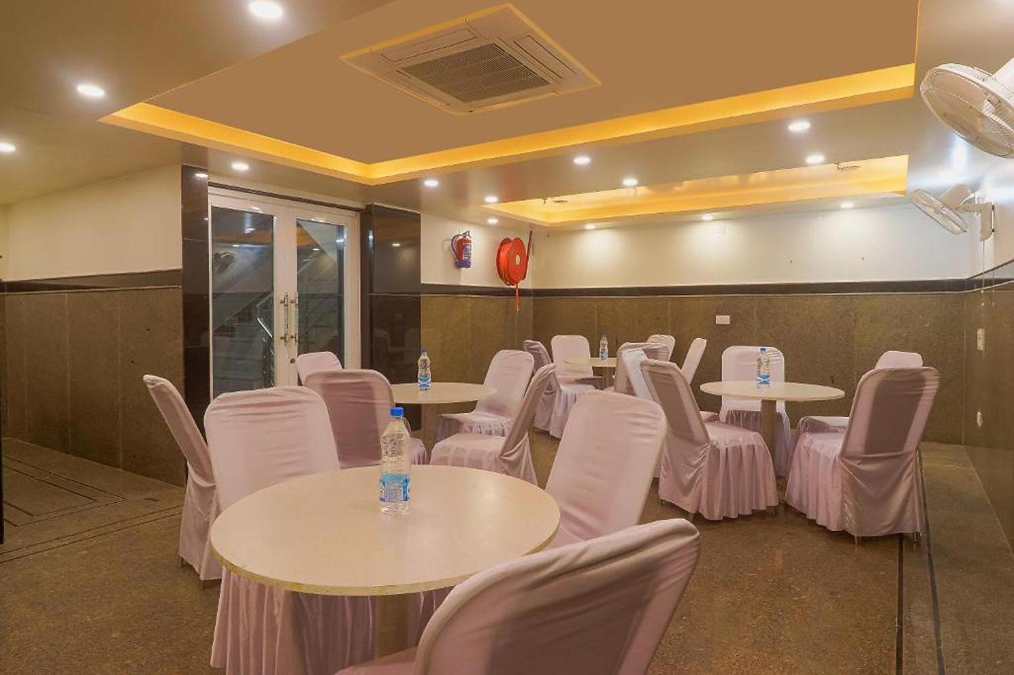 Hotel Kabir Palace Karol Bagh New Delhi Exterior foto